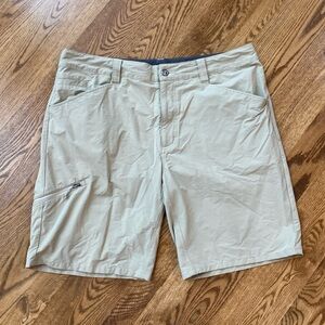 Mens Patagonia shorts granola gorpcore khaki